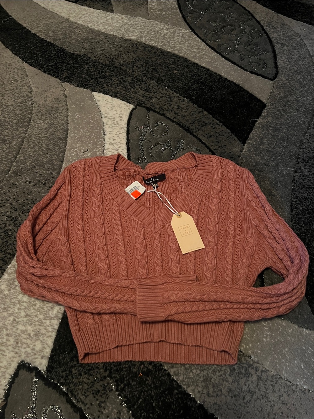 Love Tree Cable Knit V-Neck Sweater in Mauve Rose